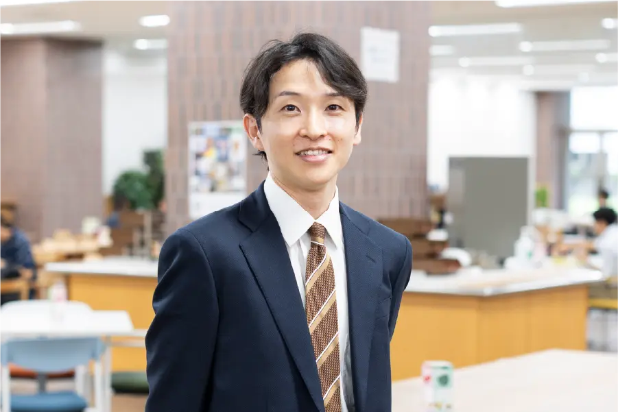 保健医療介護部 生活衛生課（入庁７年目）イメージ